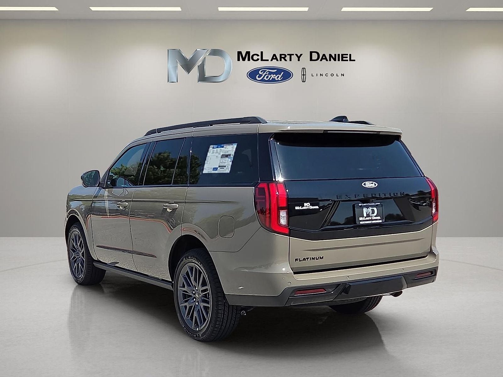 2027 Ford Expedition Platinum