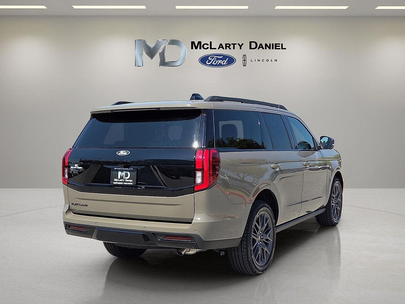 2027 Ford Expedition Platinum