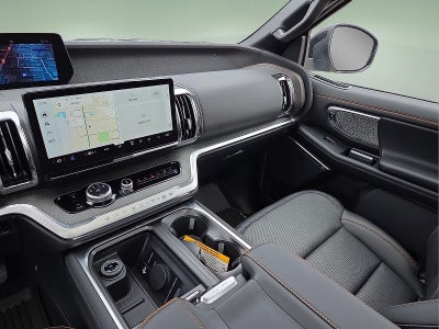 2027 Ford Expedition Tremor