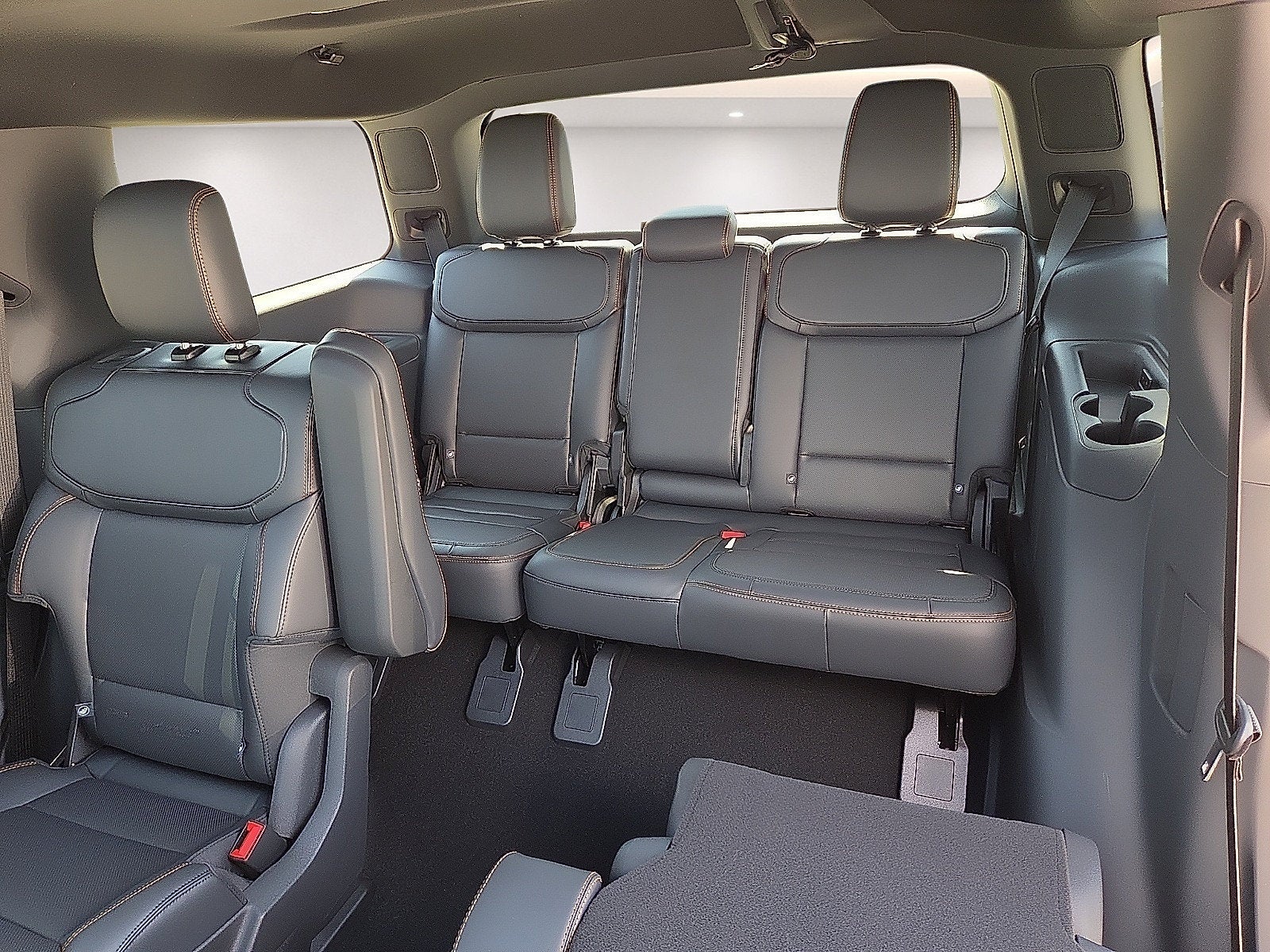 2027 Ford Expedition Tremor