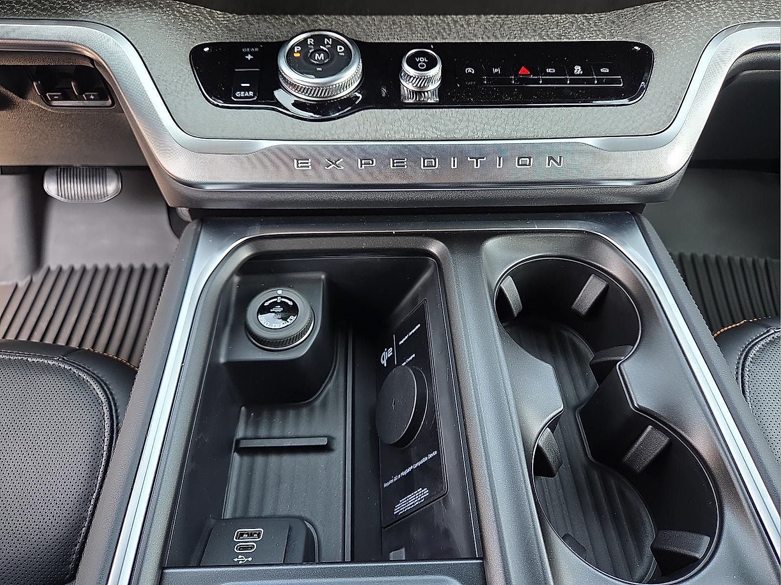 2027 Ford Expedition Tremor