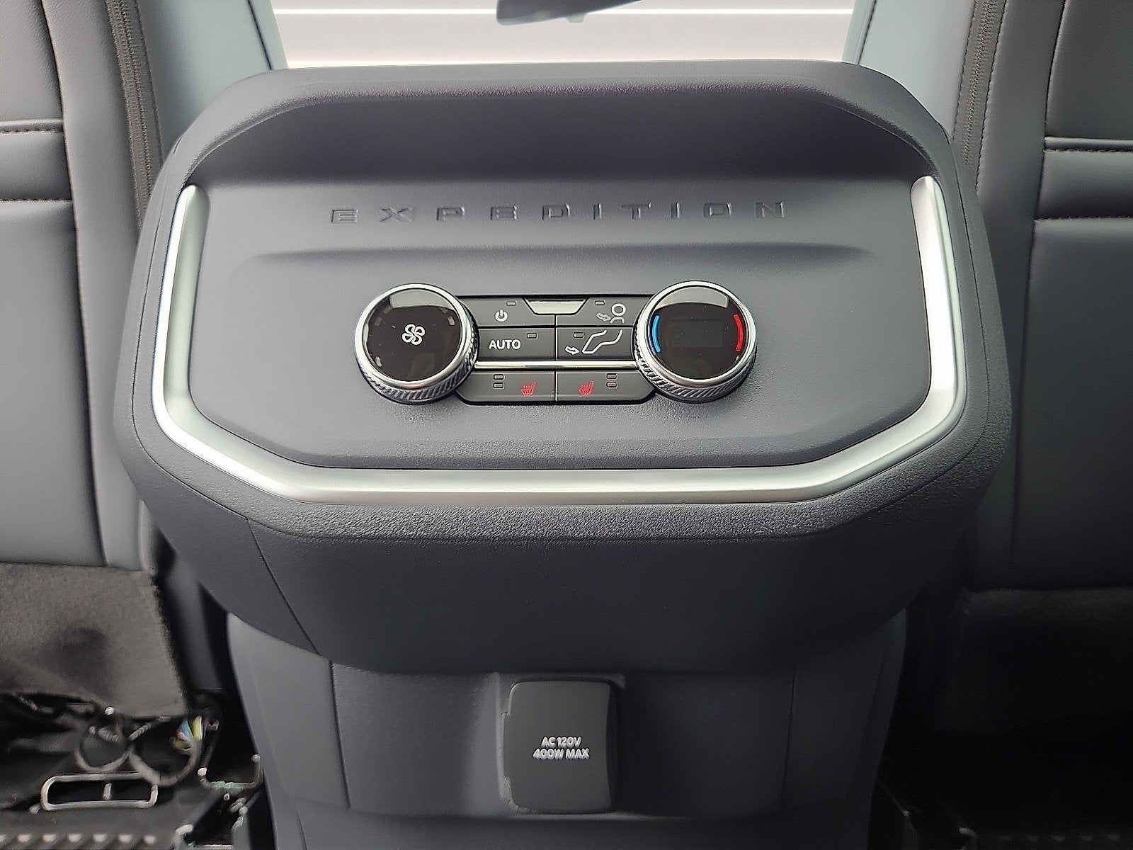2027 Ford Expedition Tremor