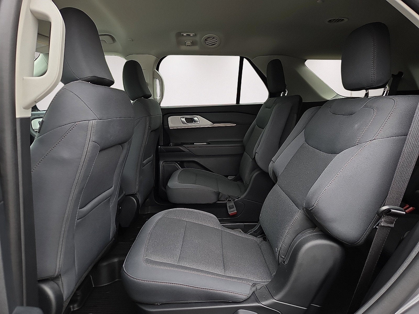 Get Active Colouring In 2025 Ford Explorer Active Bentonville AR | McLarty Daniel Ford ...