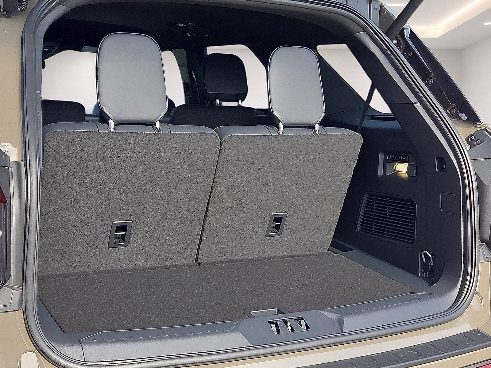 2027 Ford Explorer Tremor