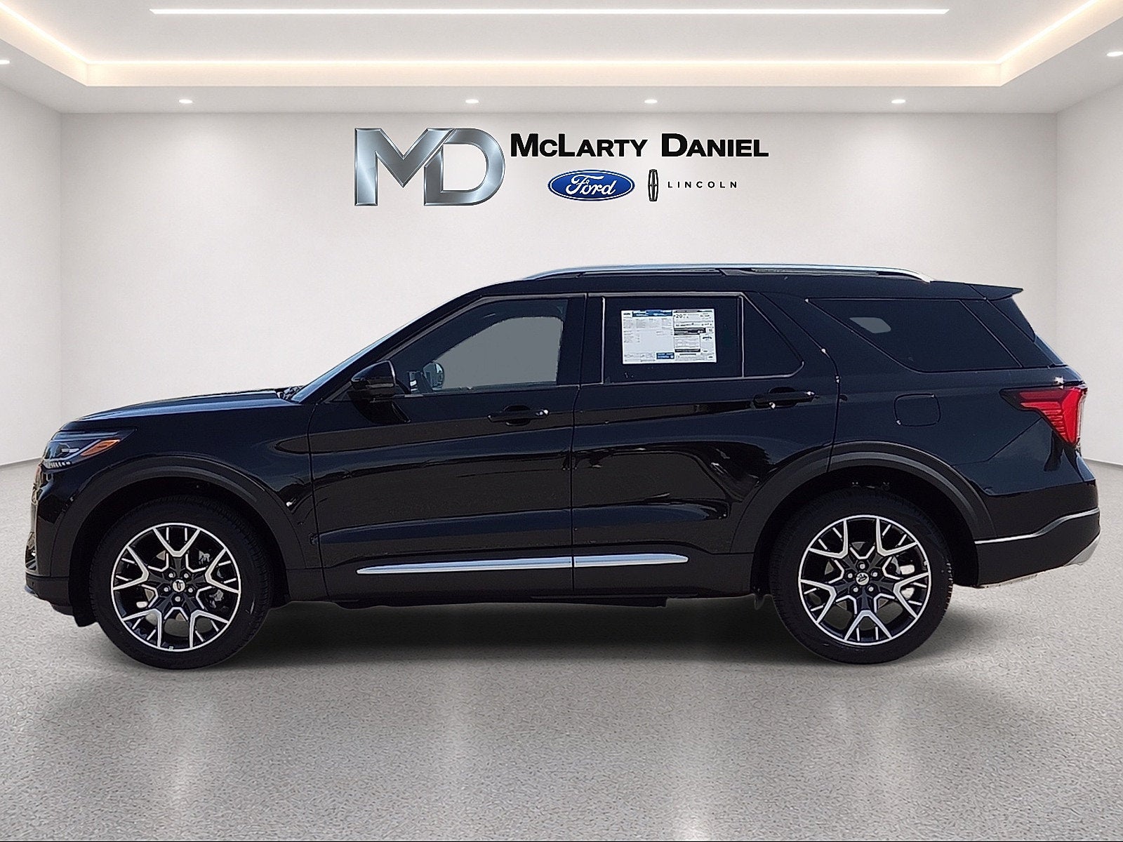 2027 Ford Explorer Platinum