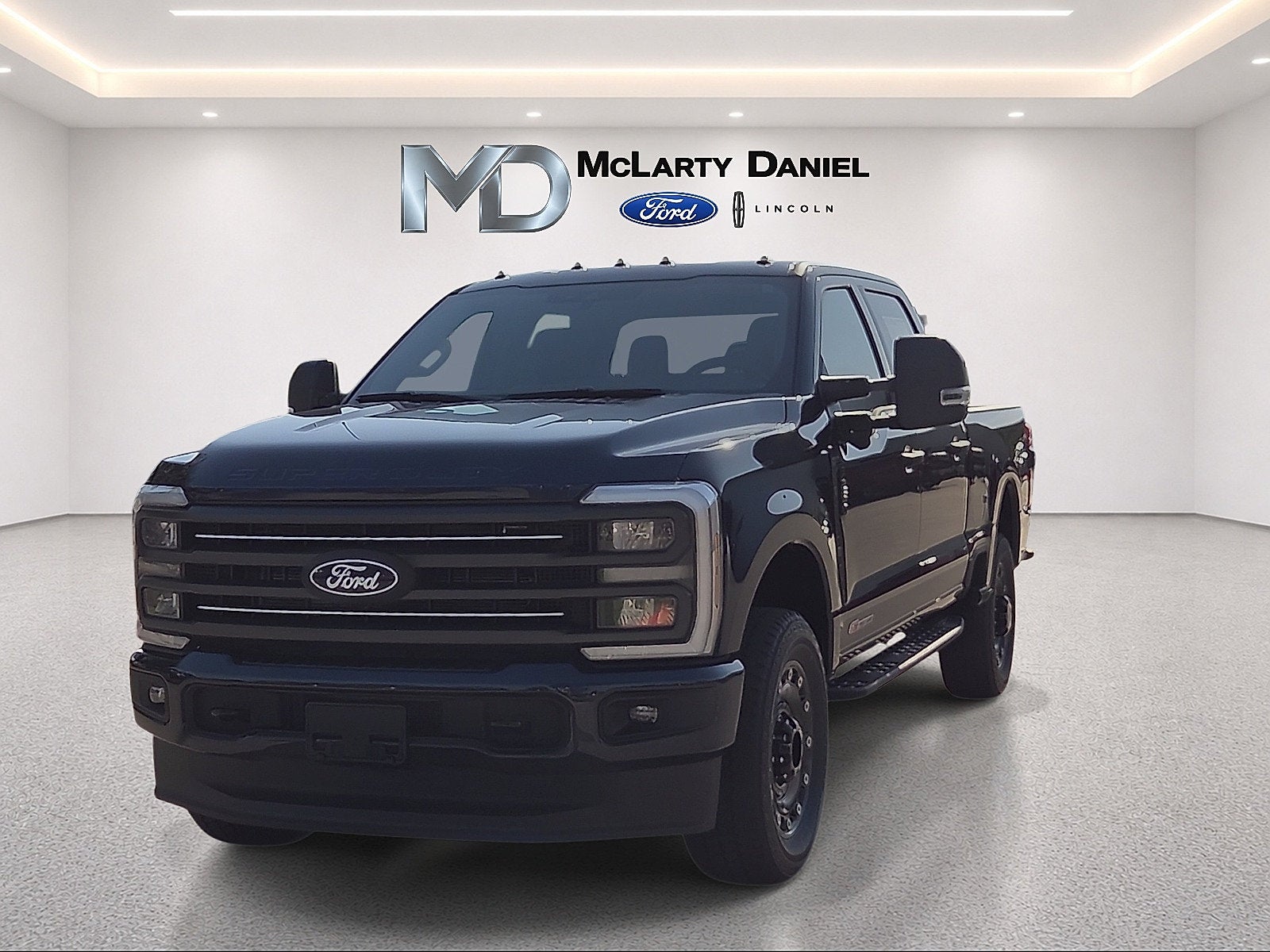 2027 Ford F-250SD XLT
