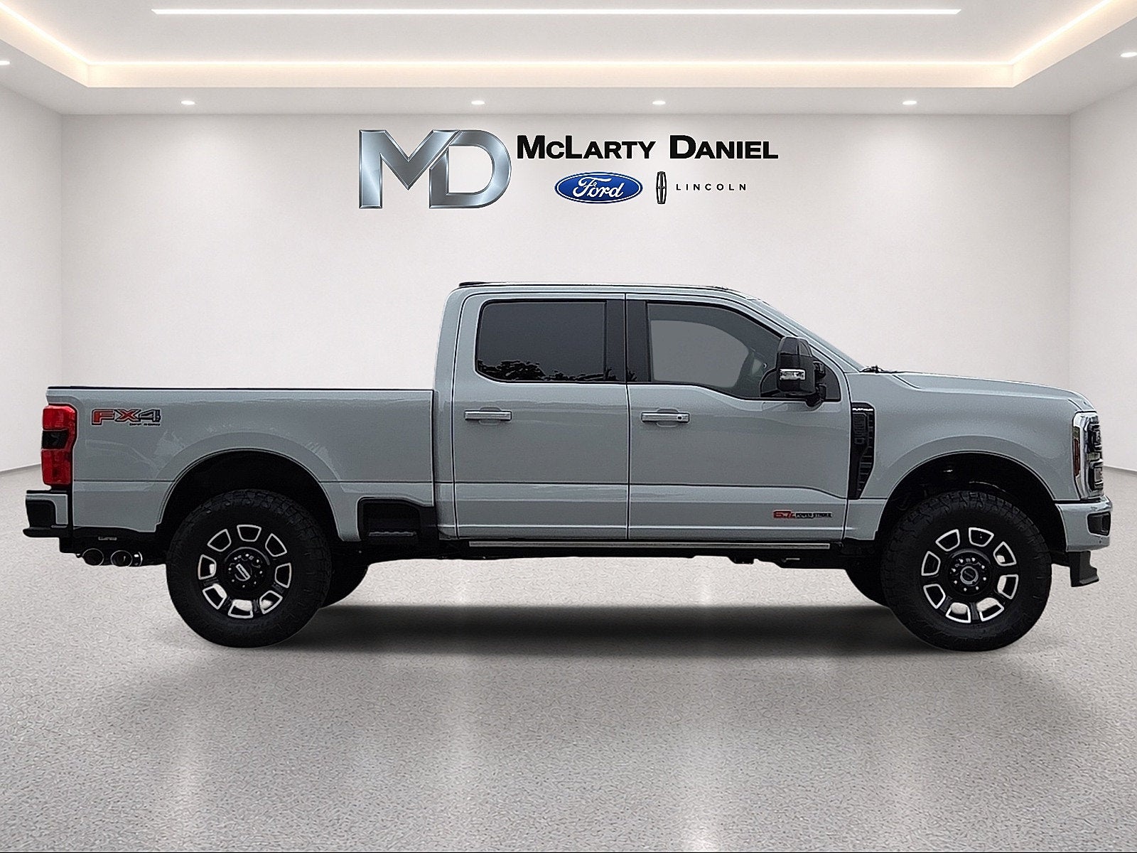 2025 Ford F-250SD Platinum