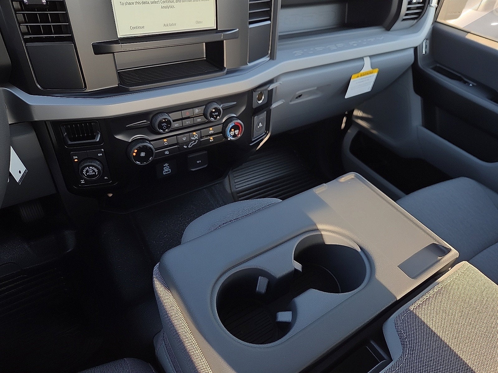 2027 Ford F-250SD XL