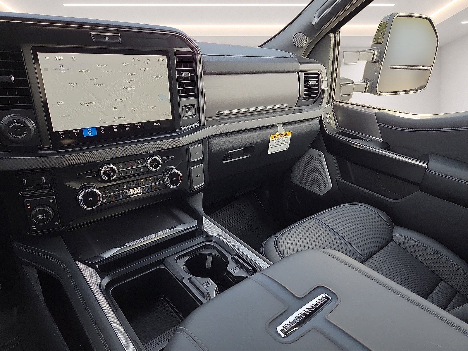 2027 Ford F-350SD Platinum