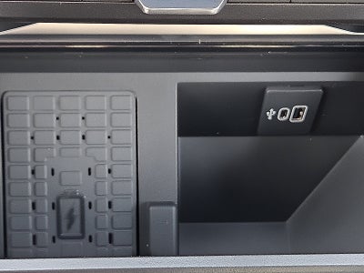 2027 Ford F-350SD Platinum