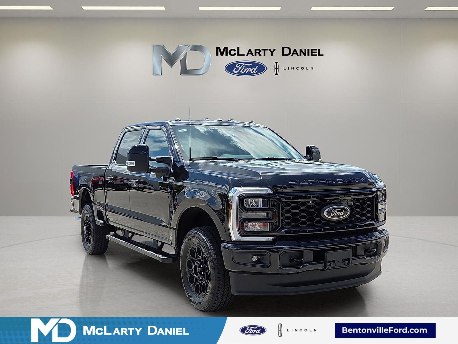 2026 Ford F-350 Lariat 4x4 Crew Cab 6-3/4' Box SRW's photo