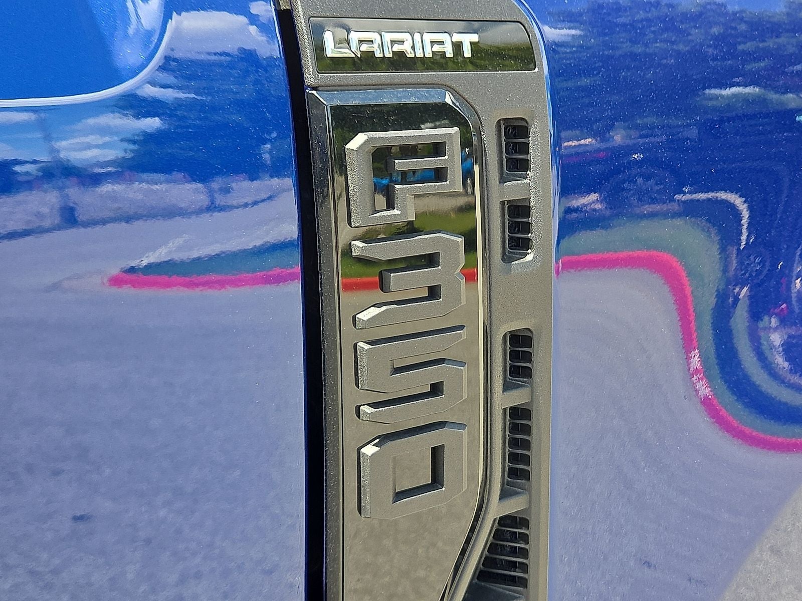 2026 Ford F-350SD Lariat