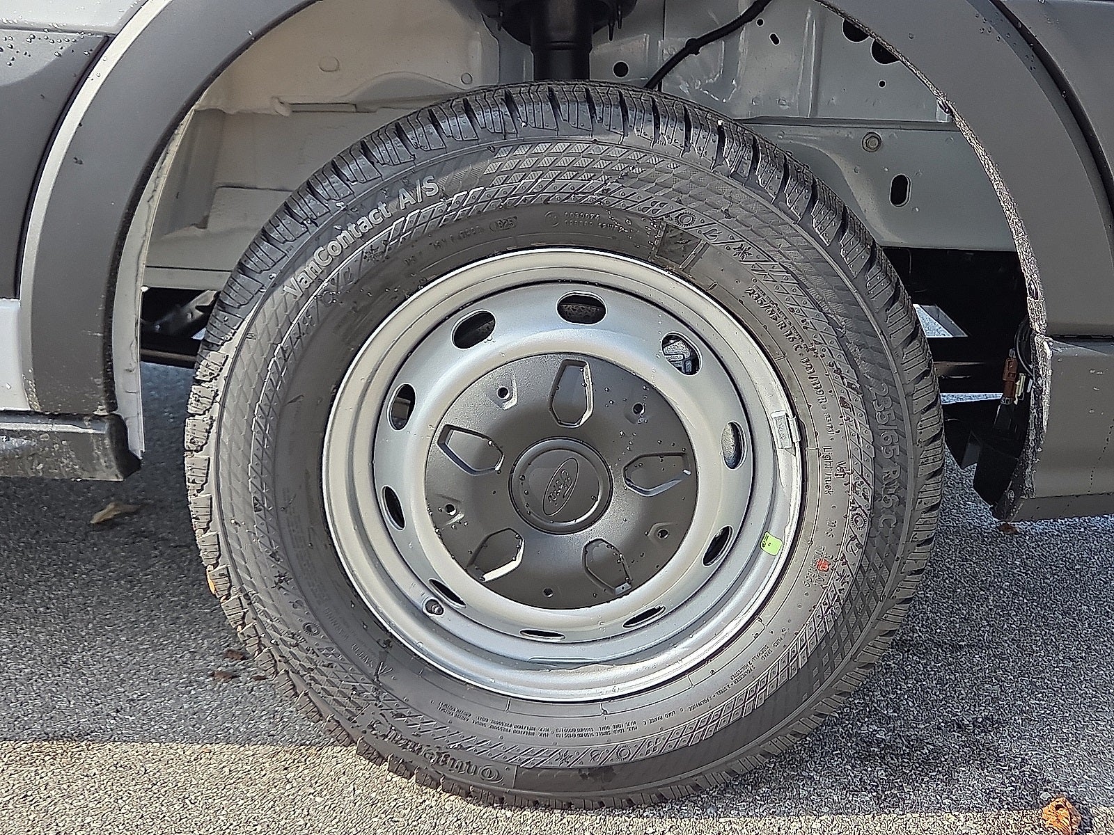 2025 Ford Transit-250 Base