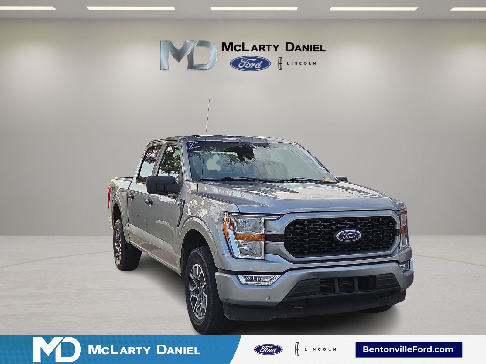 2021 Ford F-150 XL 4x4 SuperCrew 5-1/2 Box's photo