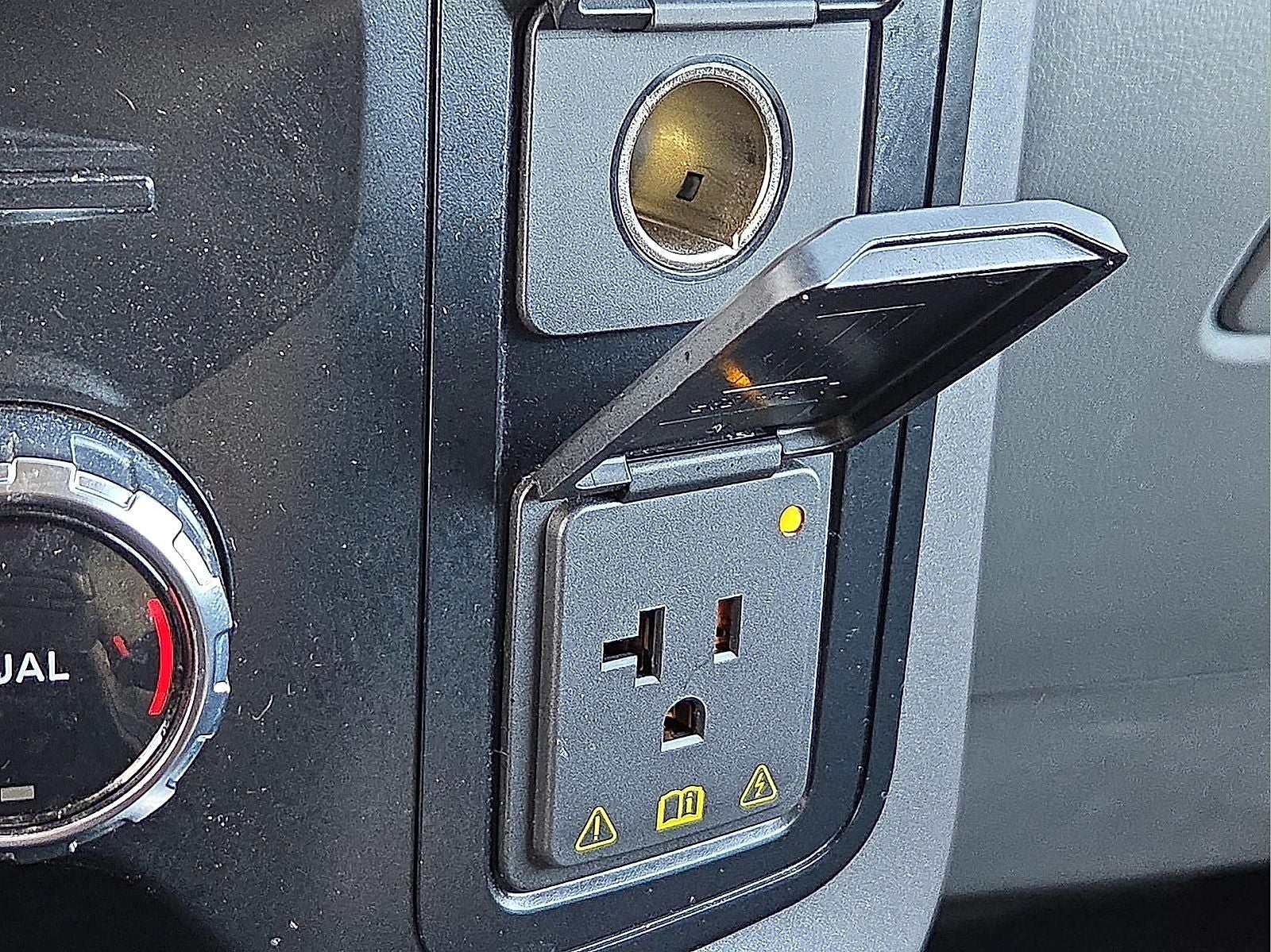 2023 Ford F-150 Lightning XLT