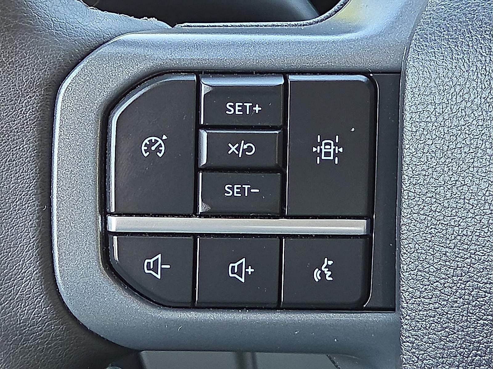 2024 Ford F-150 Lightning XLT