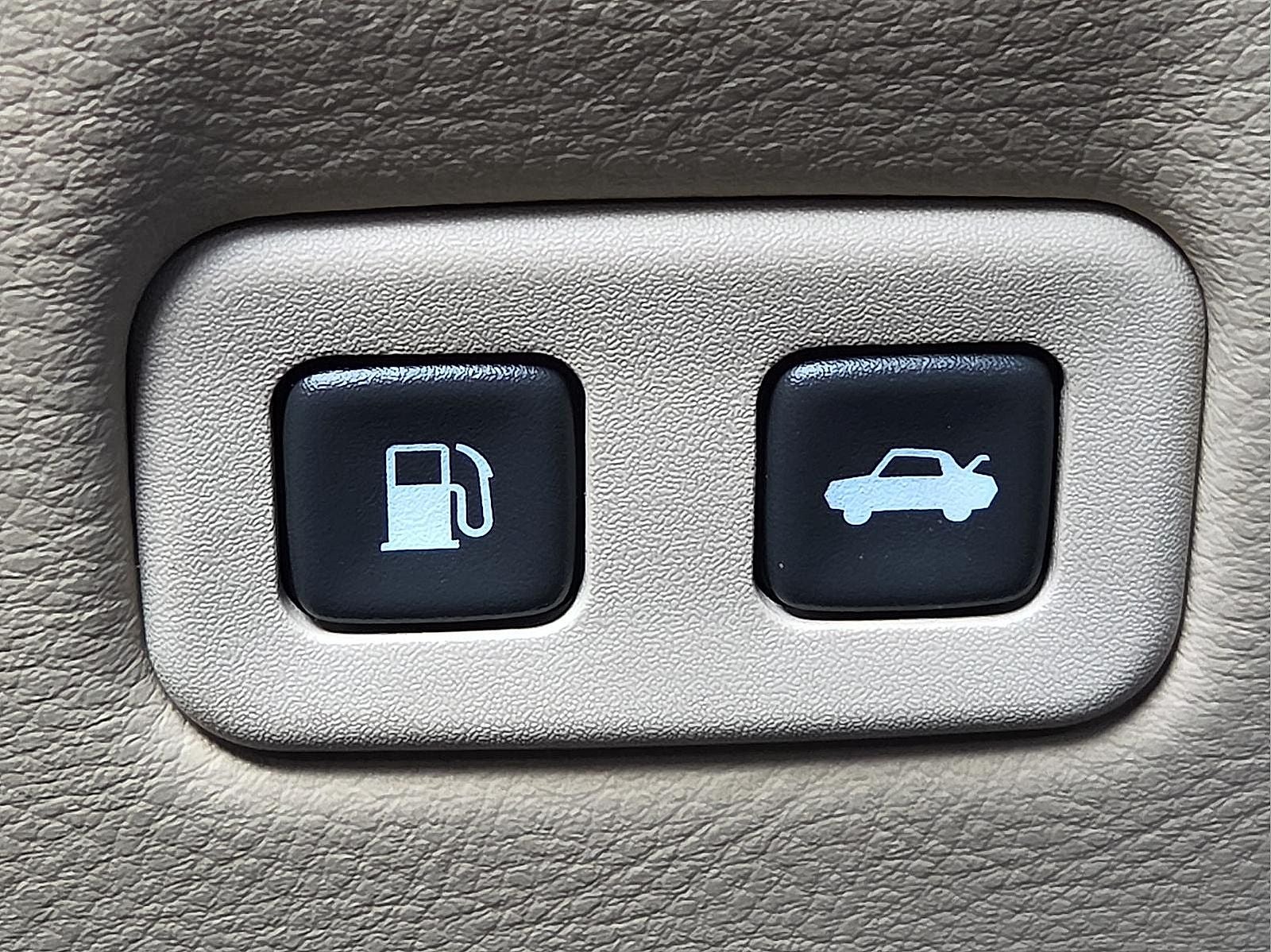 2005 Chevrolet Corvette Base