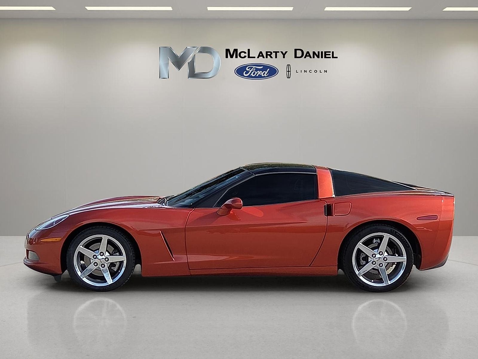 2005 Chevrolet Corvette Base