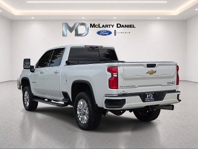 2022 Chevrolet Silverado 3500HD High Country