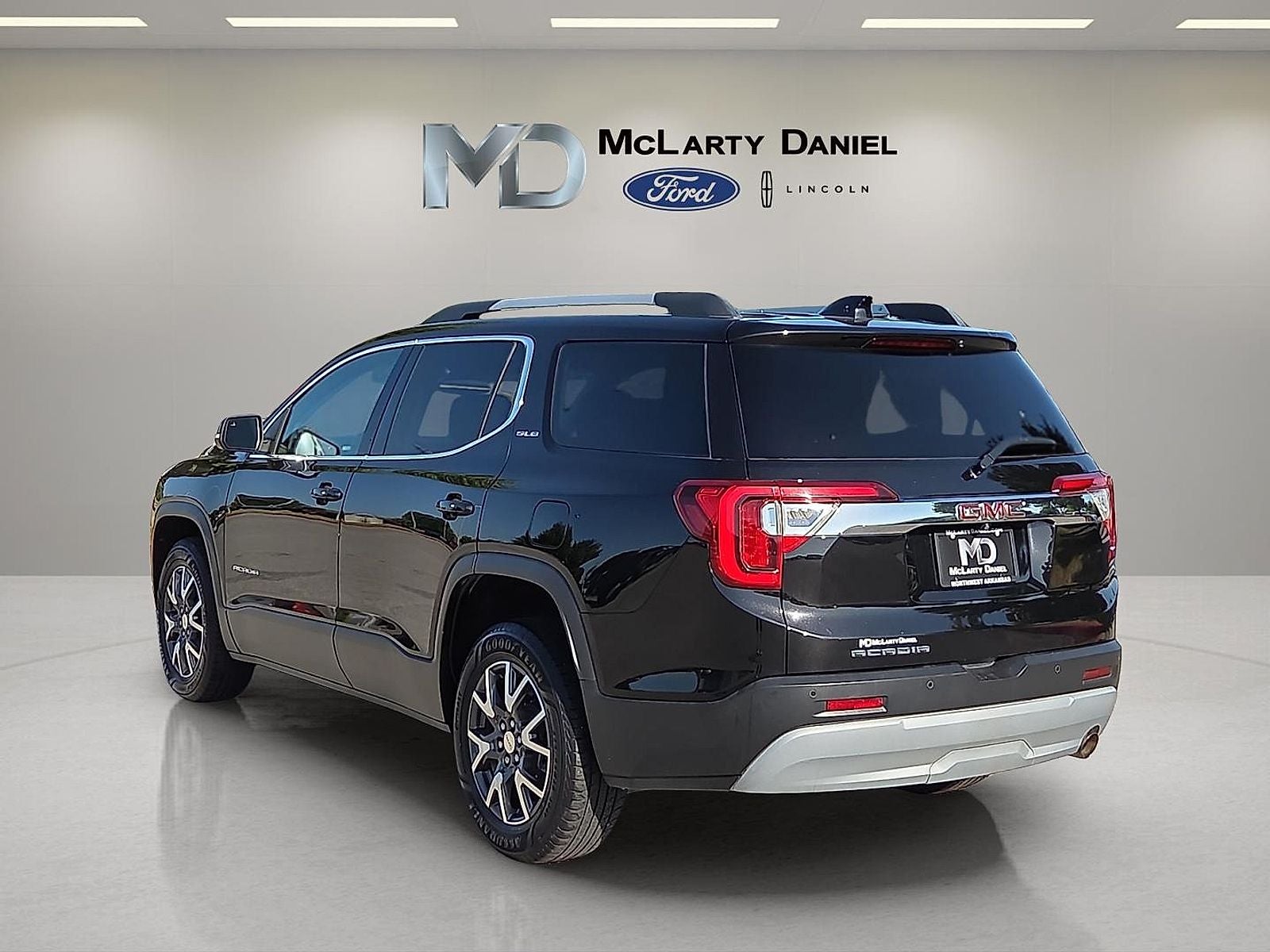2021 GMC Acadia SLE