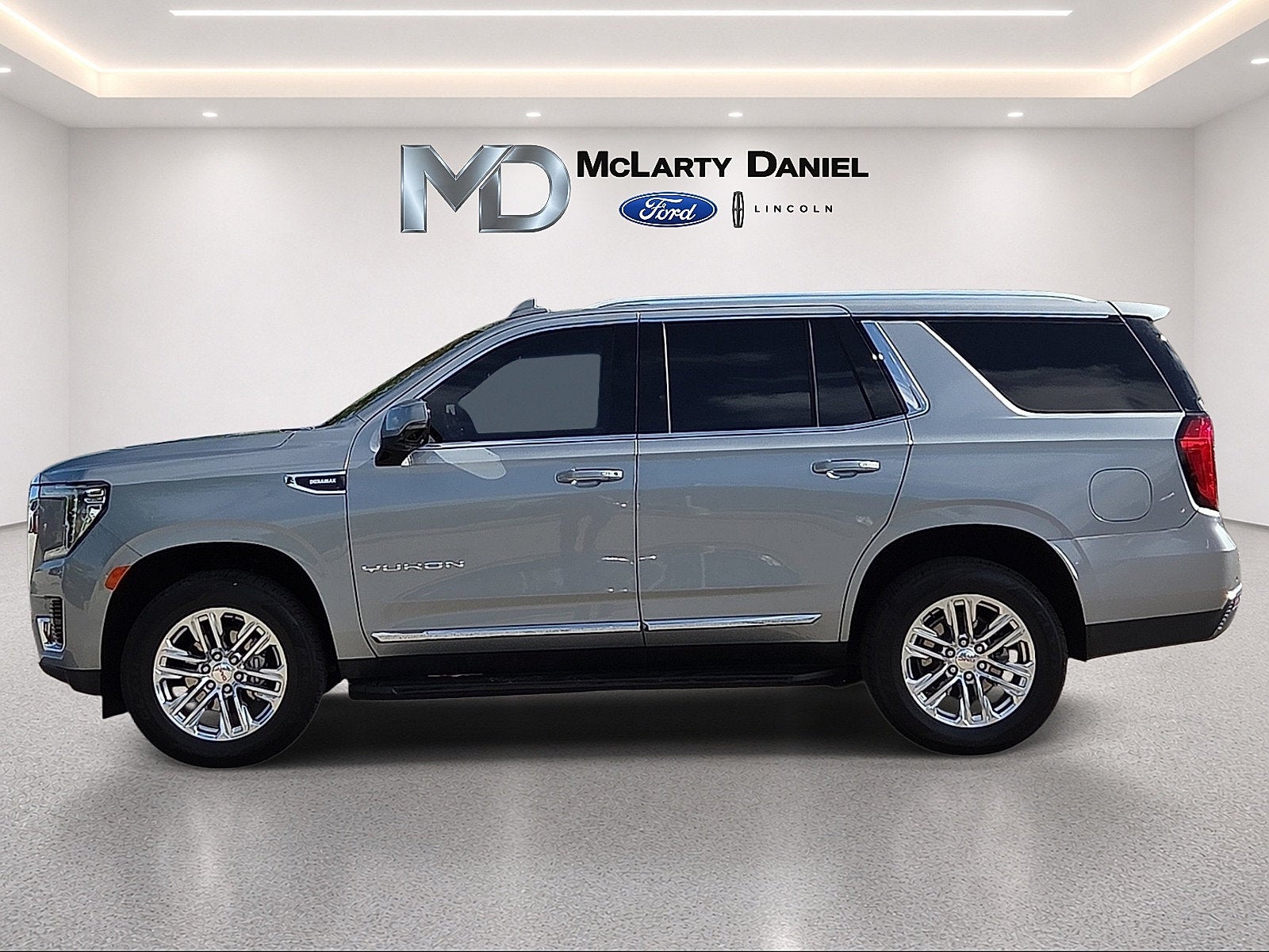 2024 GMC Yukon SLT