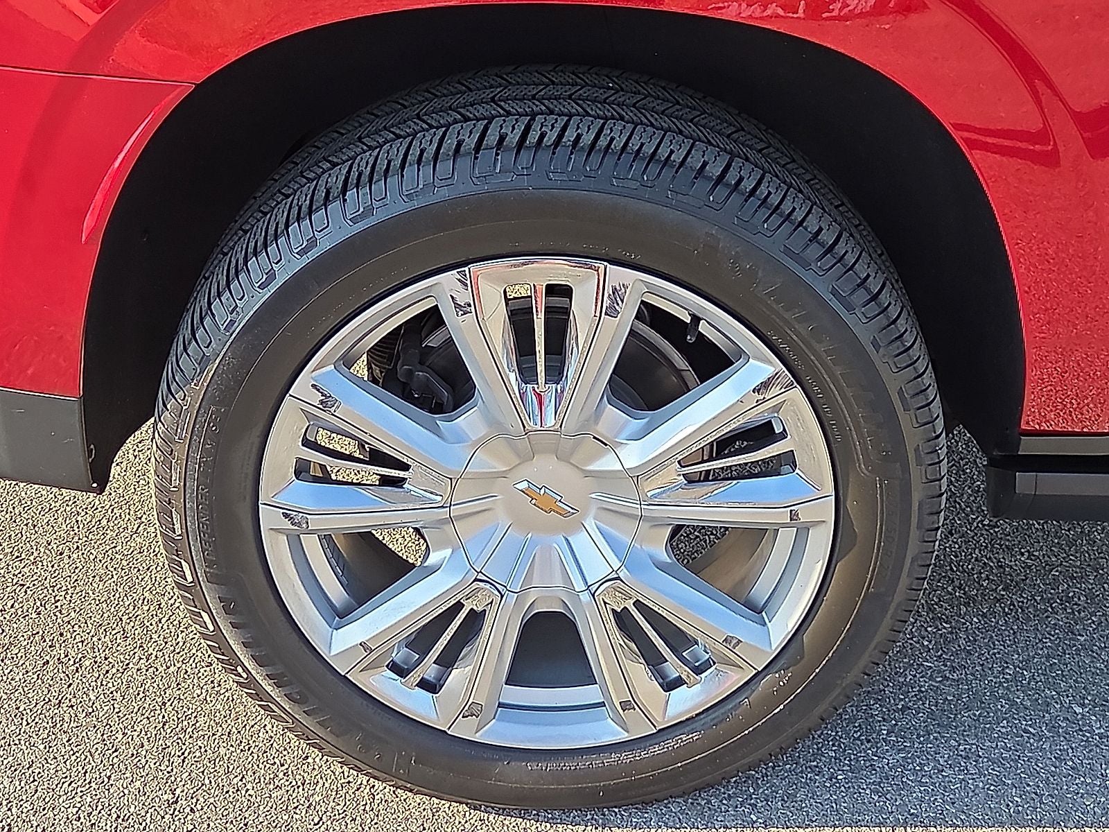 2022 Chevrolet Suburban High Country