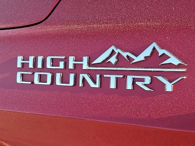 2022 Chevrolet Suburban High Country