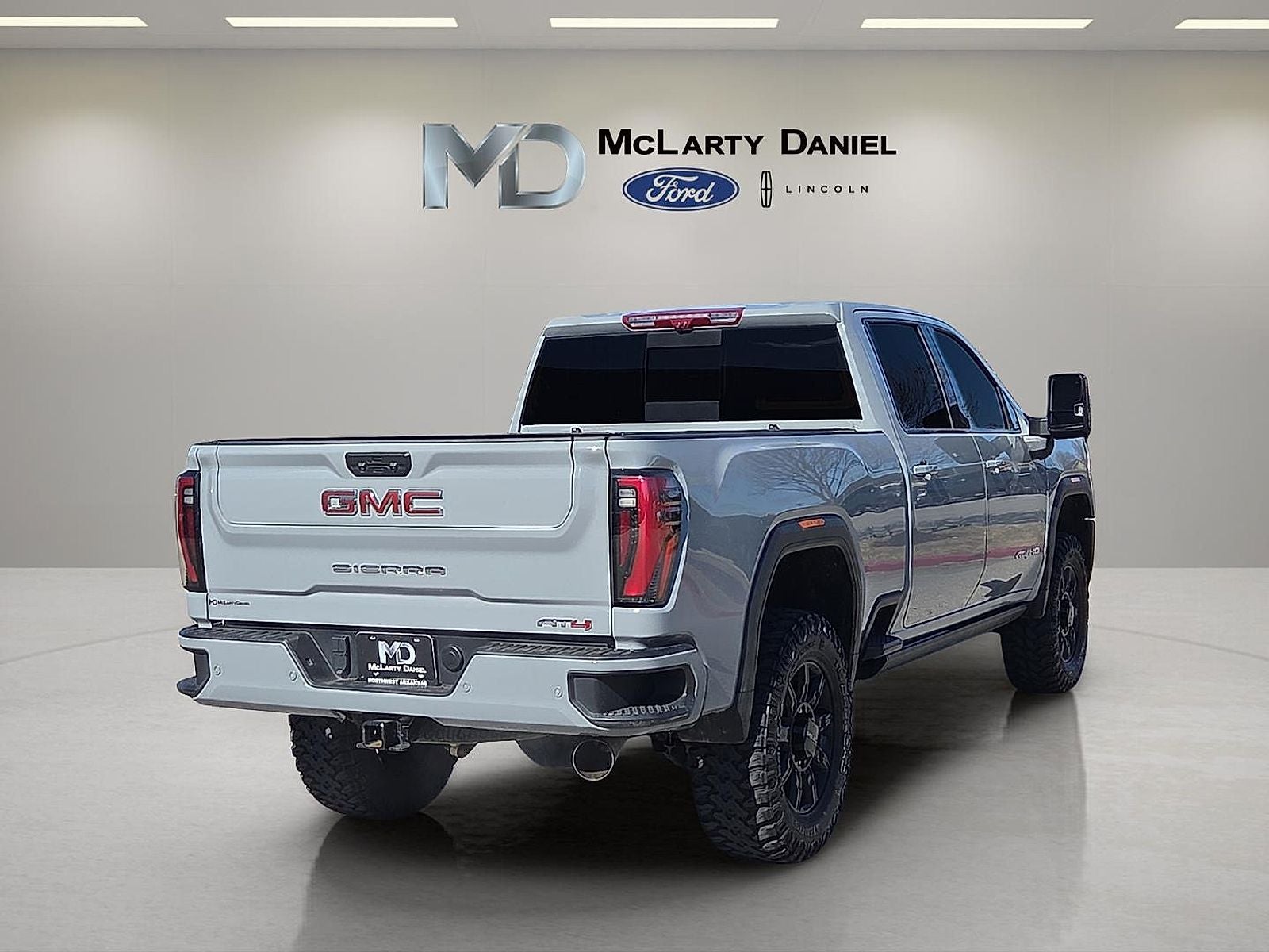 2025 GMC Sierra 2500HD AT4