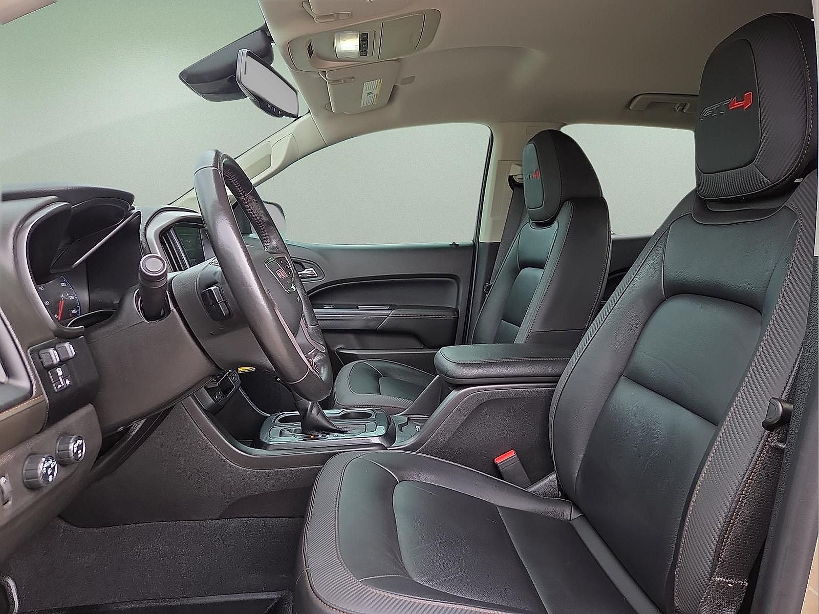 2022 GMC Canyon AT4 w/Leather