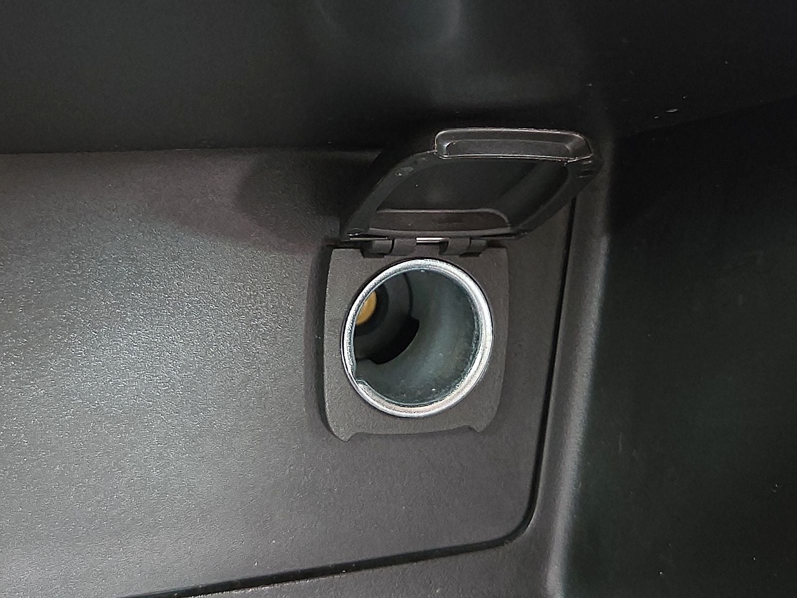 2022 GMC Canyon AT4 w/Leather