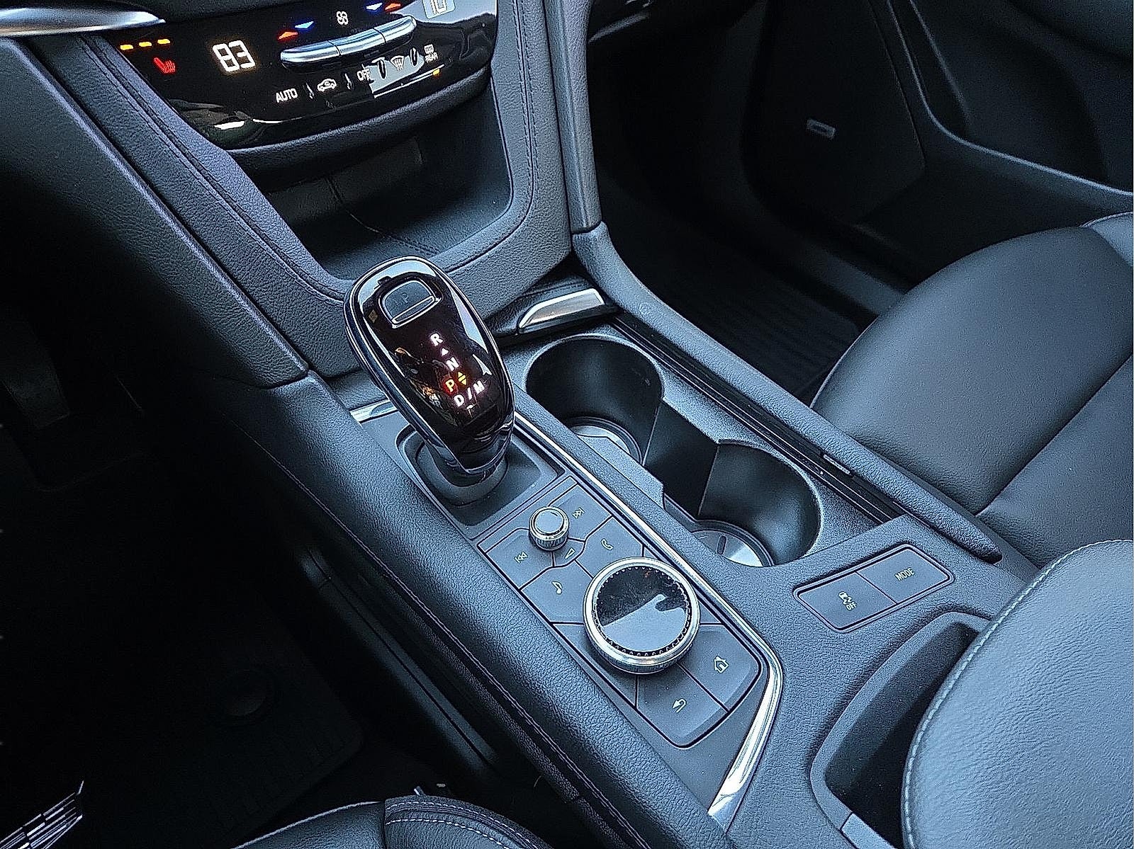 2024 Cadillac XT6 Luxury