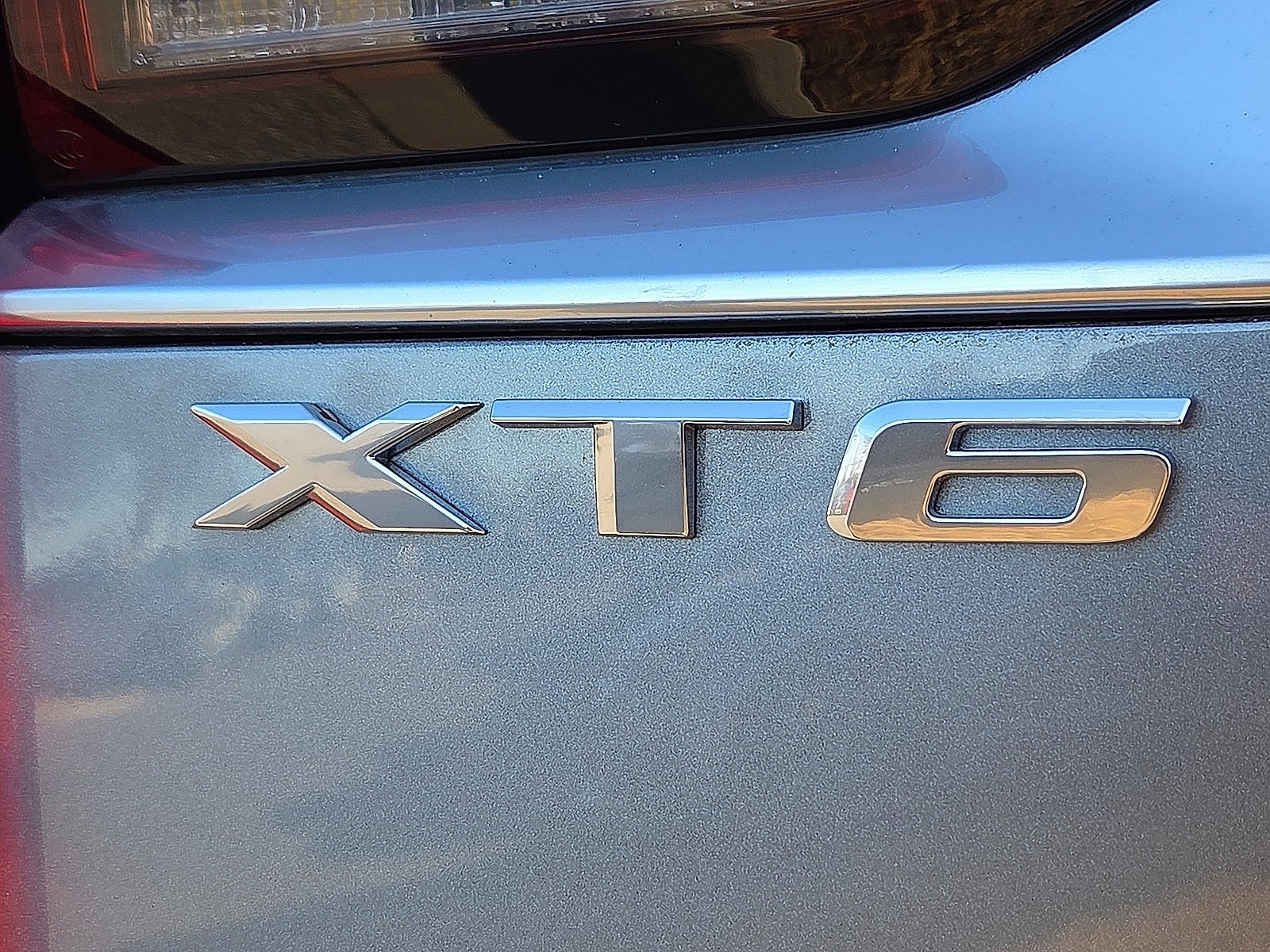 2024 Cadillac XT6 Luxury