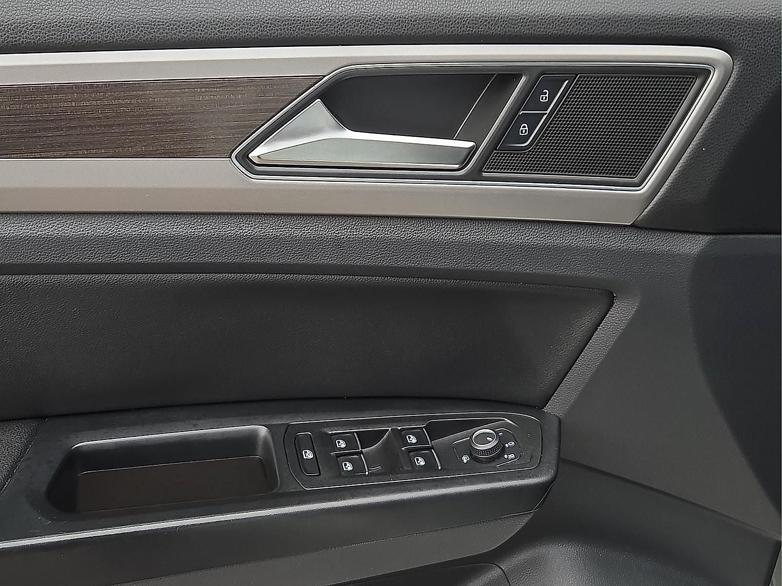 2019 Volkswagen Atlas 3.6L V6 SE w/Technology