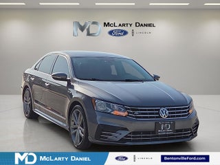 2017 Volkswagen Passat 1.8T R-Line
