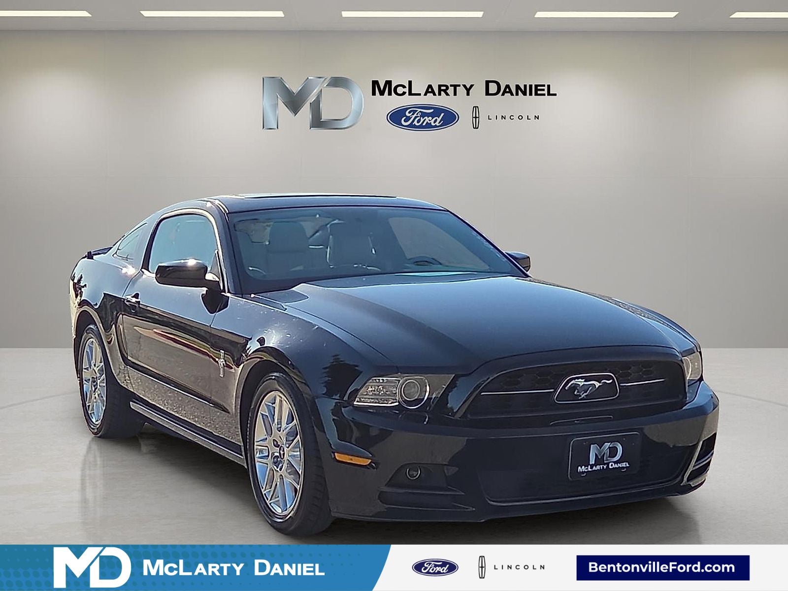 2013 Ford Mustang V6's photo