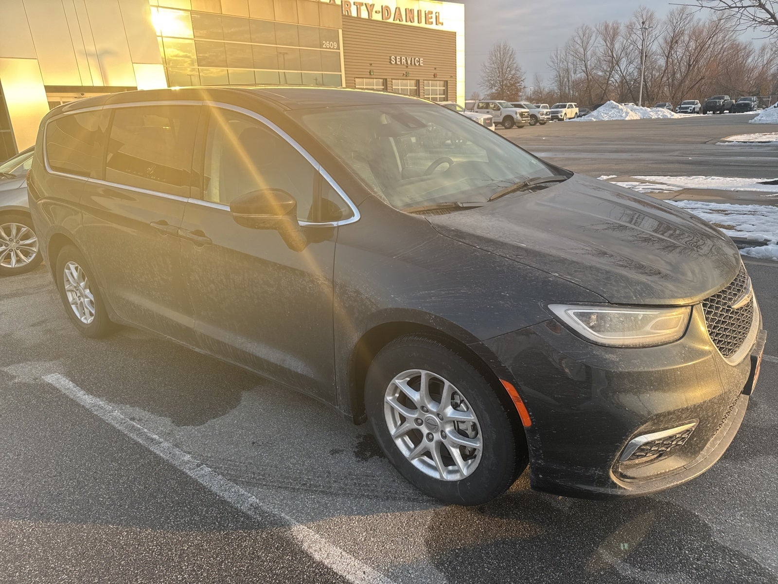 2023 Chrysler Pacifica Touring L