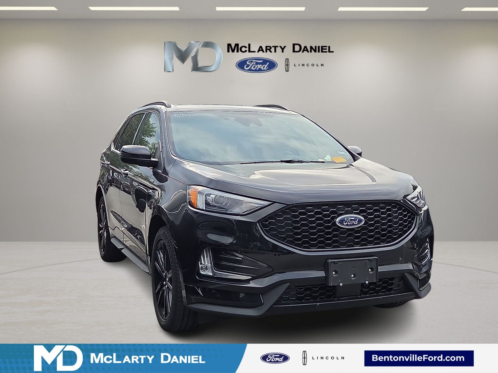 2024 Ford Edge ST-Line AWD's photo