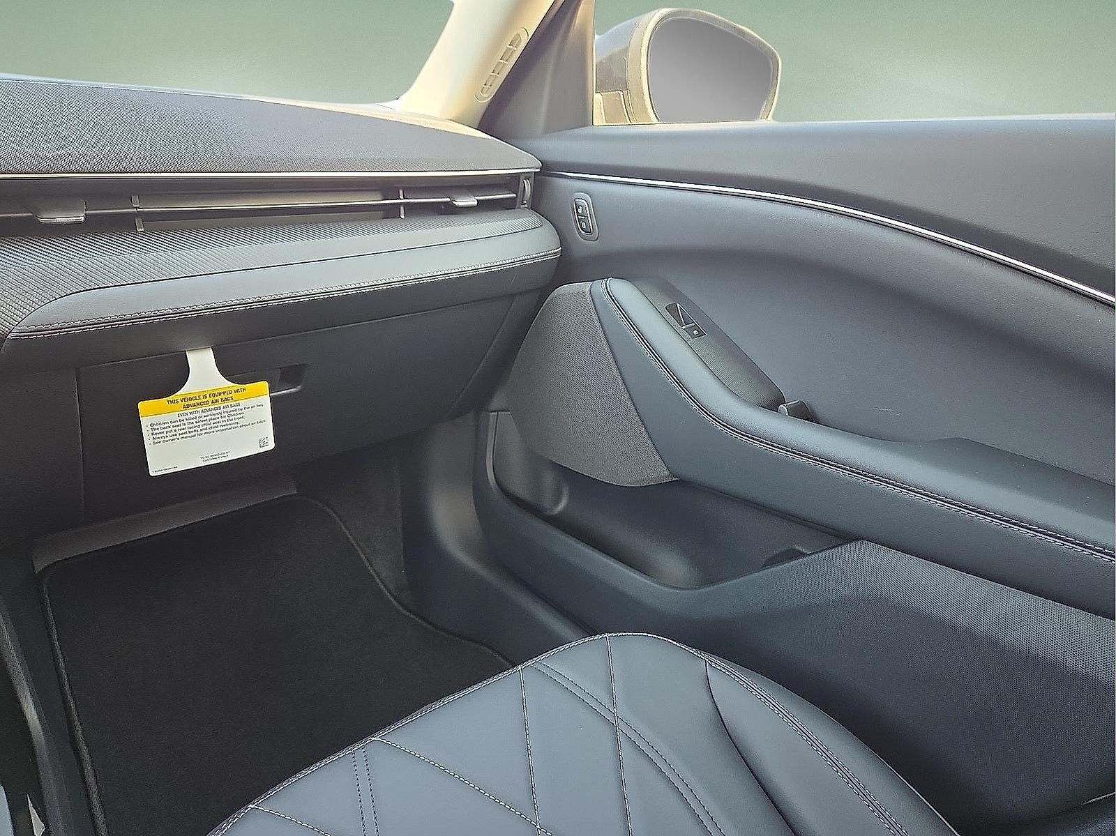 2025 Ford Mustang Mach-E Select