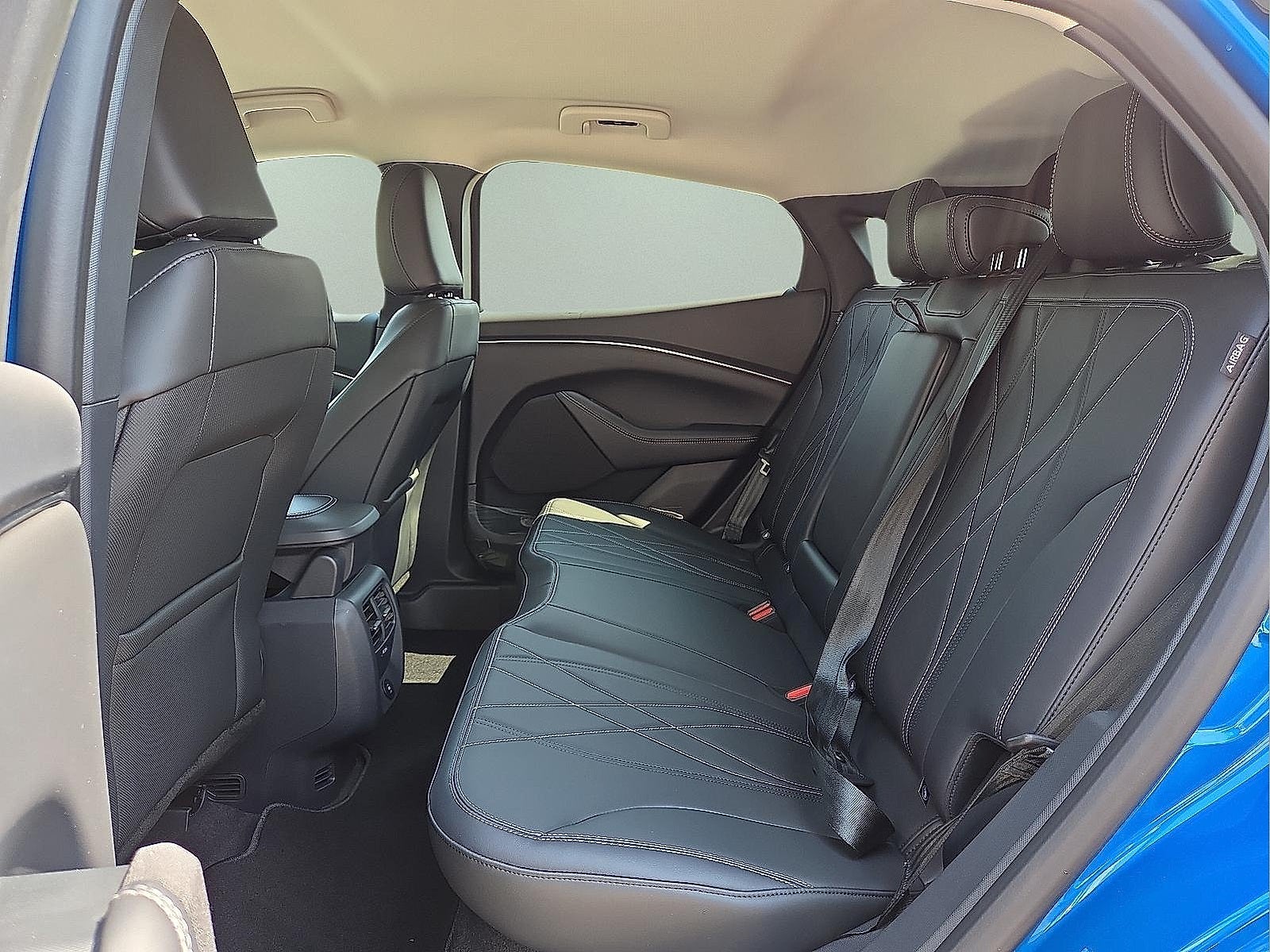 2025 Ford Mustang Mach-E Select