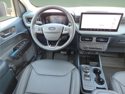 2025 Ford Maverick Lobo Standard