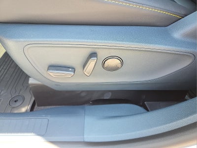 2025 Ford Maverick Lobo Standard