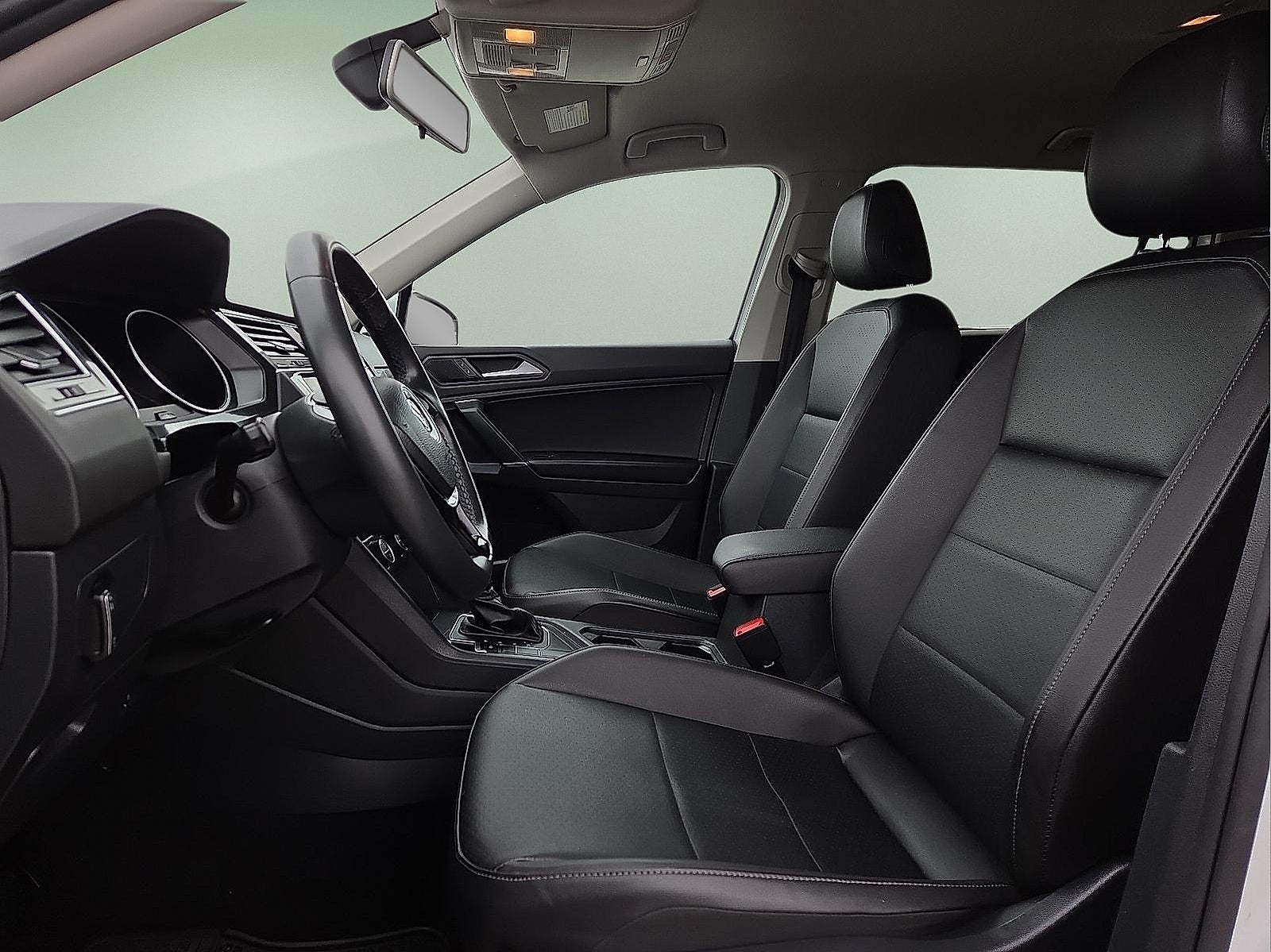 2020 Volkswagen Tiguan 2.0T SE