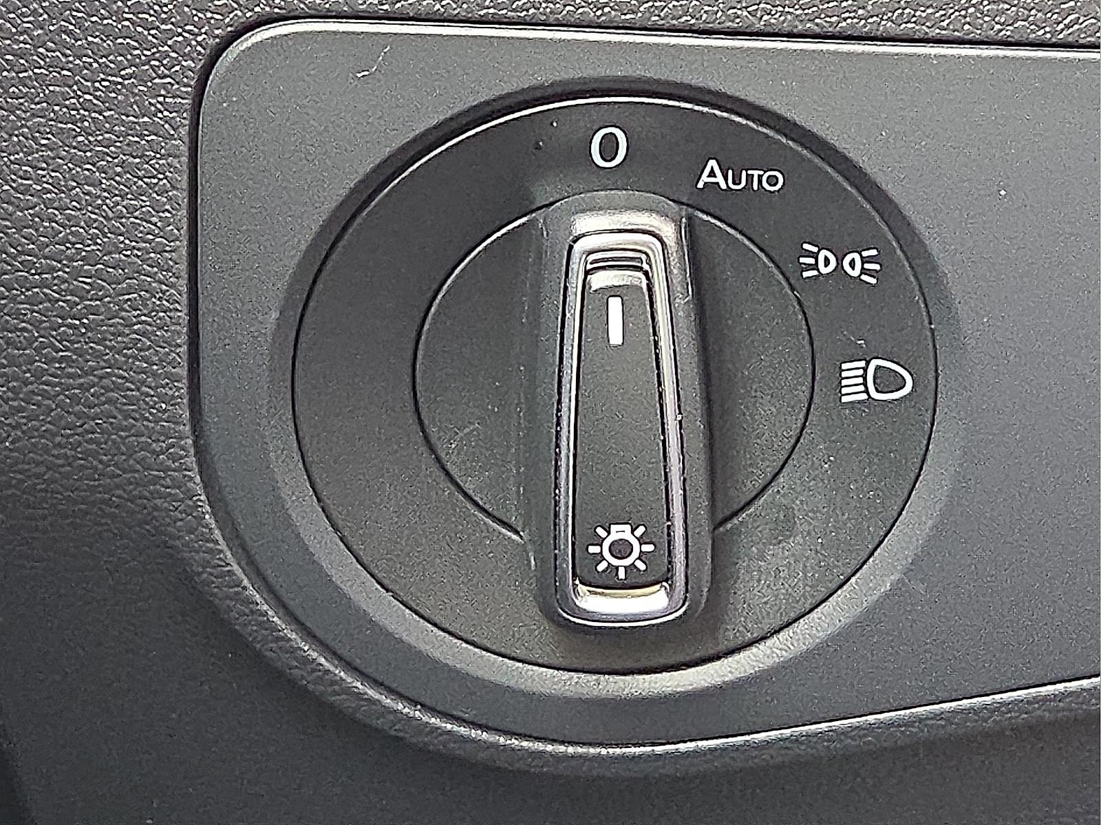 2020 Volkswagen Tiguan 2.0T SE