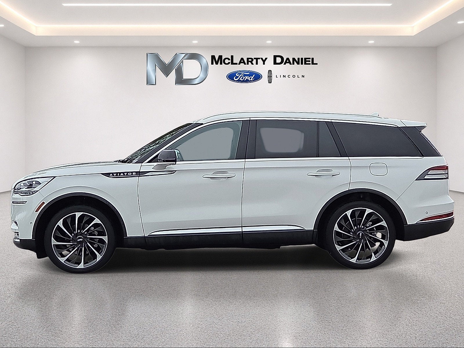 2023 Lincoln Aviator Reserve Premium