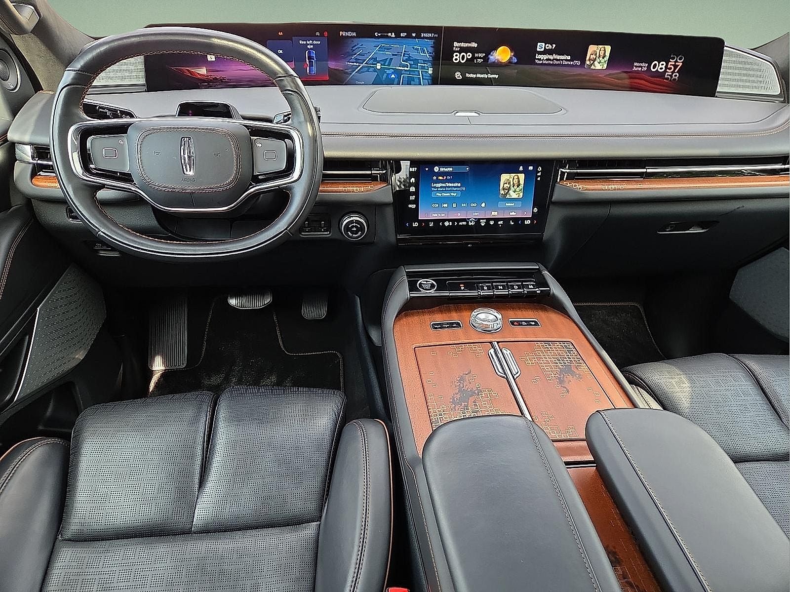 2025 Lincoln Navigator Black Label