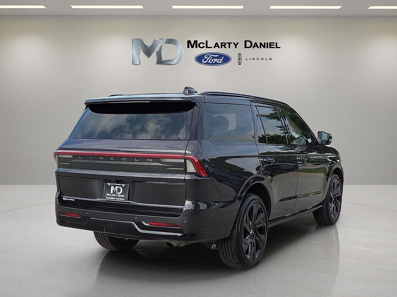 2025 Lincoln Navigator Black Label