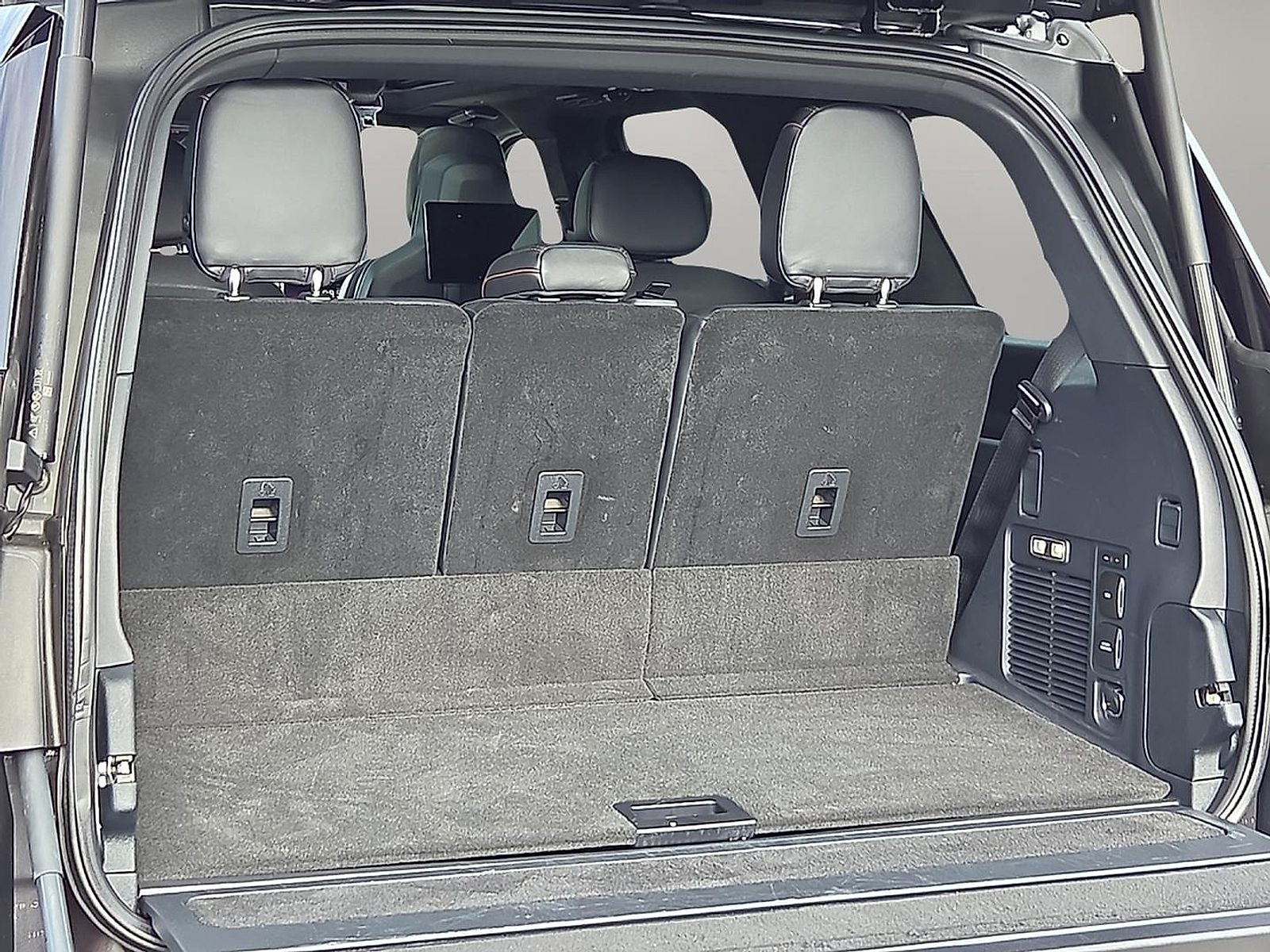 2025 Lincoln Navigator Black Label