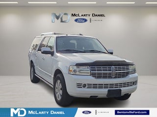 2011 Lincoln Navigator L Base