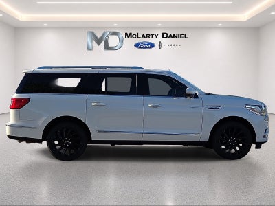 2021 Lincoln Navigator L Reserve