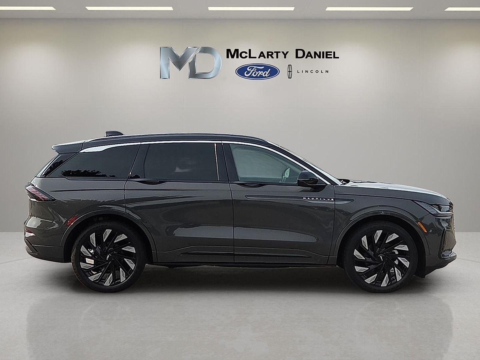2025 Lincoln Nautilus Black Label